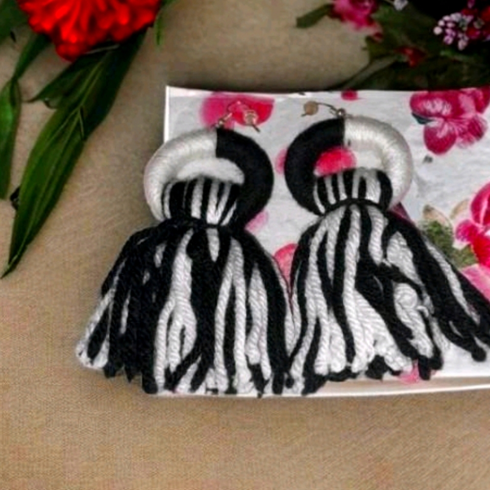 Black and white handmade hoop tassle yarn earrings